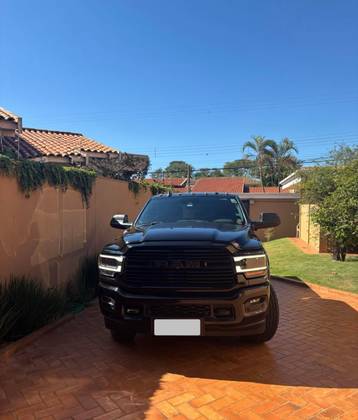 RAM 2500 6.7 I6 TURBO DIESEL NIGHT EDITION CD 4X4  AUTOMÁTICO